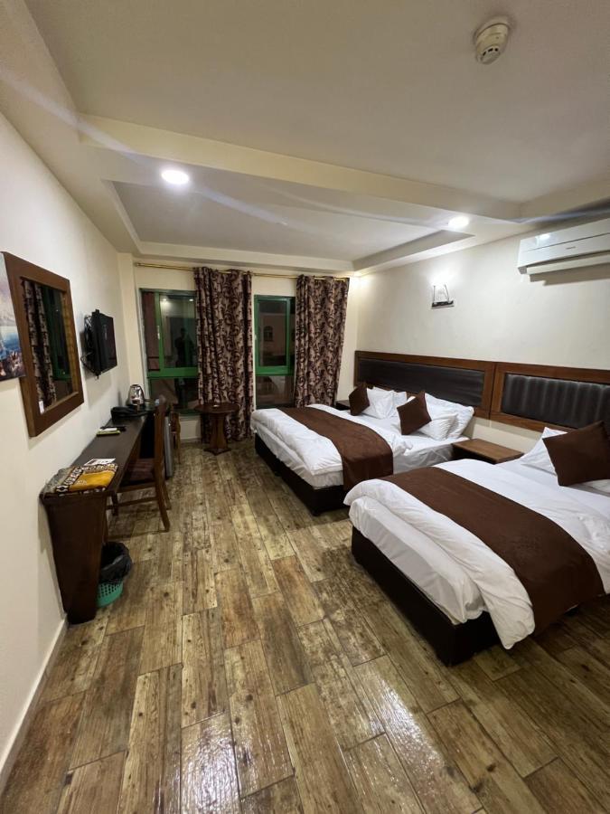 Downtown Hawaa Amman Hotel Екстериор снимка